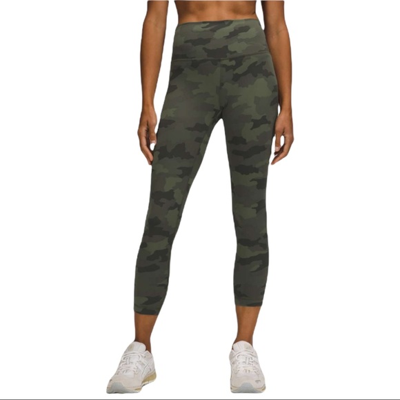 NWT Lululemon Wunder Train High Rise Crop 23" - Picture 4 of 14